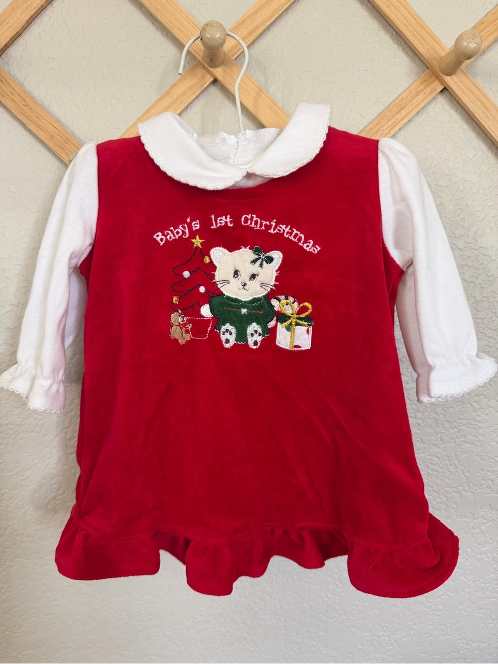 Y2K Kikie-Doki Baby’s 1st Christmas Red Velour Cat Dress 0-3M Vintage